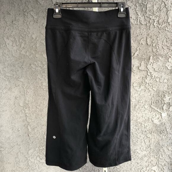 Lululemon Extend Crop 3 Pants - Picture 2 of 3